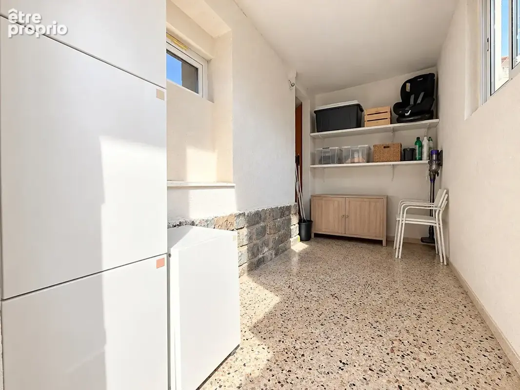 T4 avec grand jardin aménagé, dépendance et stationnements ! - photo 11