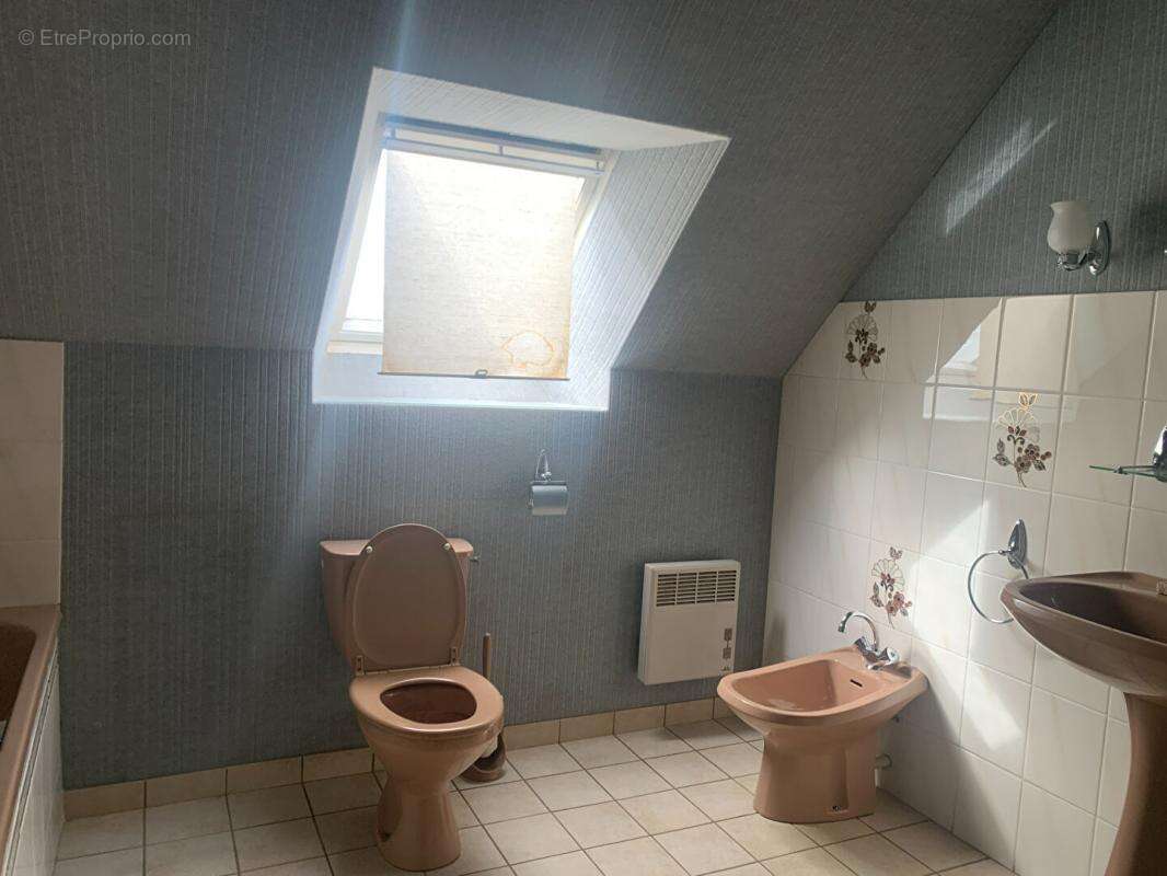 Maison à GRAND-CHAMP