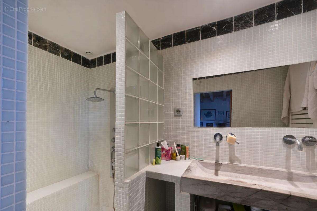 Maison à CHATEAURENARD