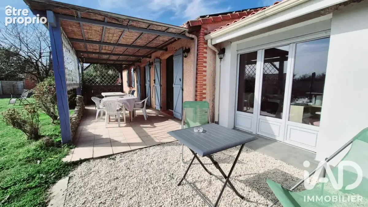 Photo 1 - Maison à LEGUEVIN