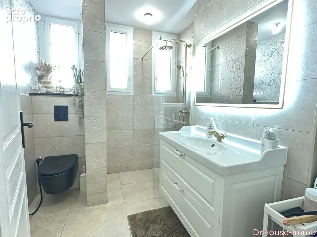 Appartement 4 pièces 100 m² à vendre à Cluses (74300) - photo 18
