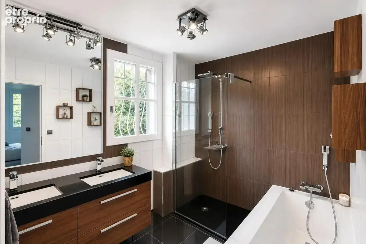 Maison de 9 pièces de 183 m² à Linars - photo 13
