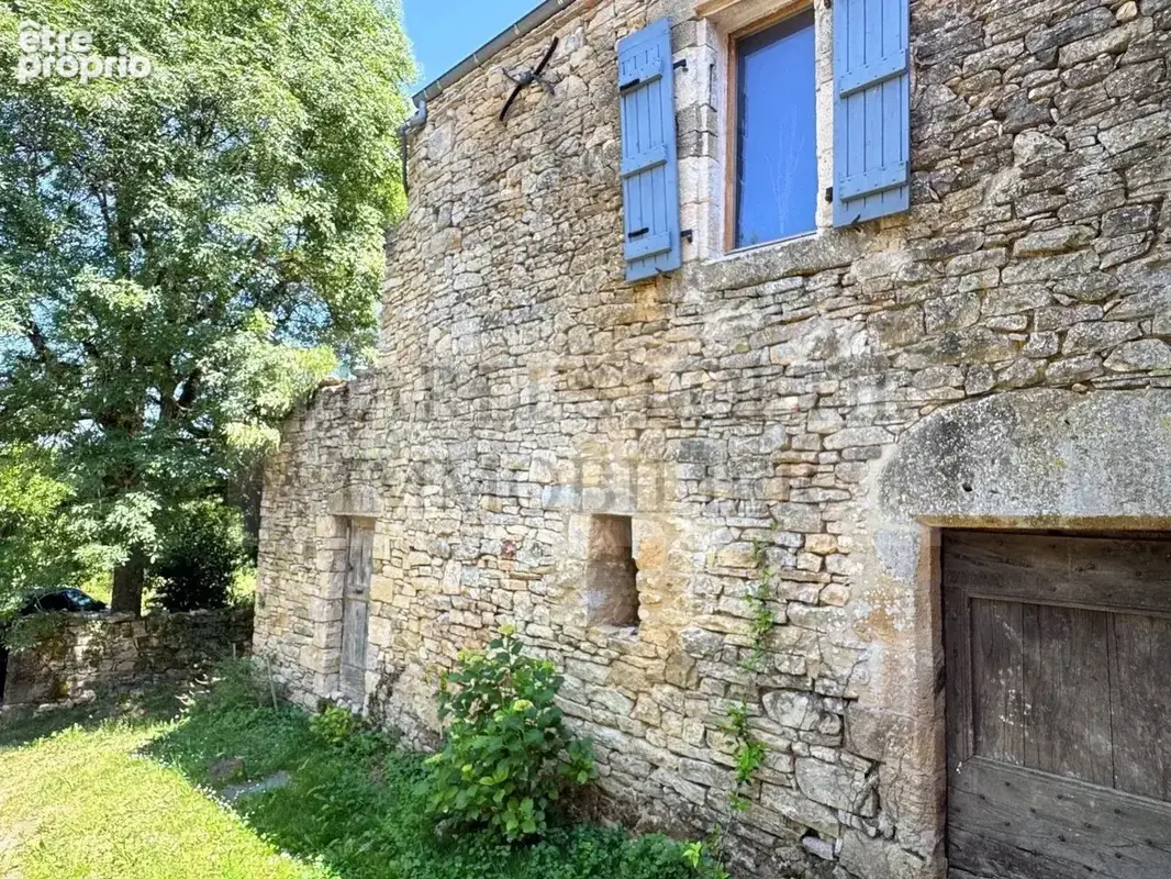 Charmante maison de village en pierre avec terrain arboré de 2400 m² - photo 23