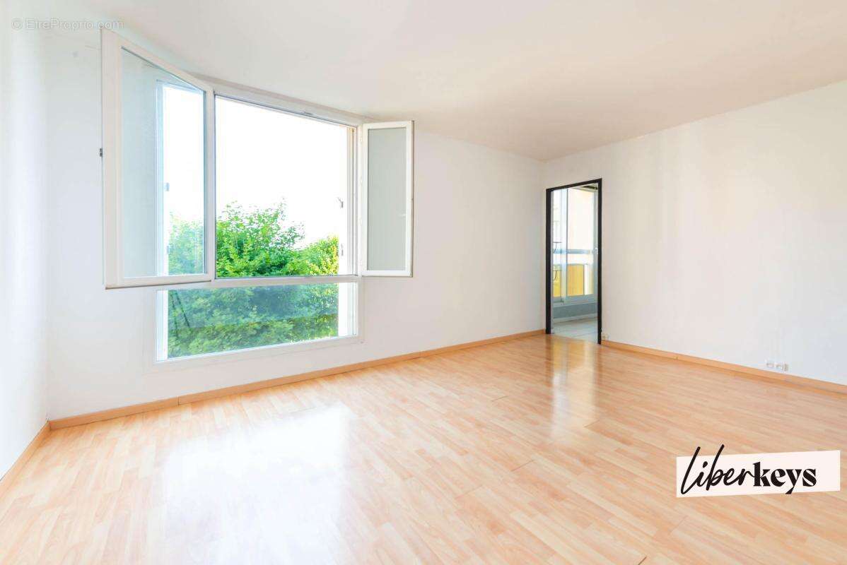 Appartement à BOIS-D'ARCY