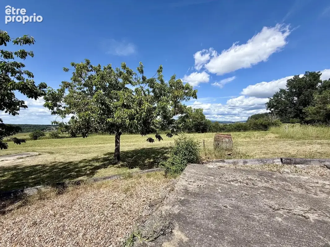 Grand ensemble, entièrement isolé avec 1,4 hectare à vendre près de Remilly - photo 50