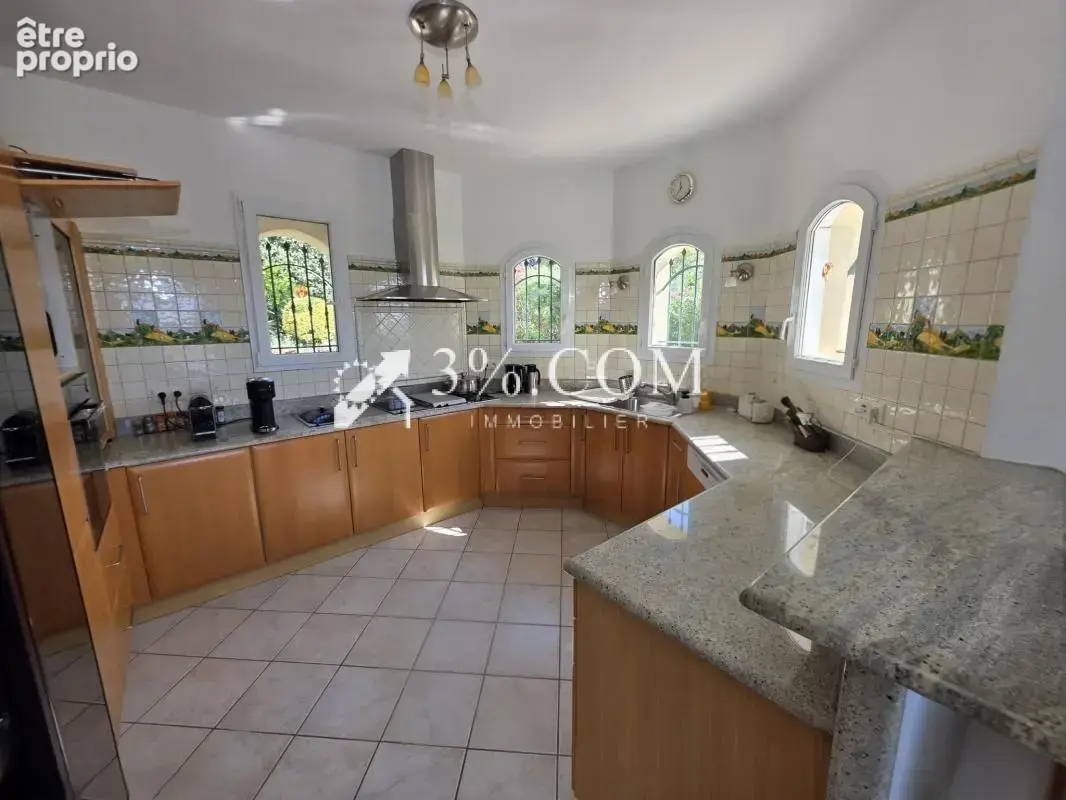 Rare : Villa exclusive avec vue splendide - photo 8