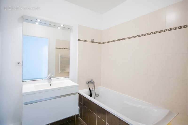 Appartement à MARSEILLE-10E