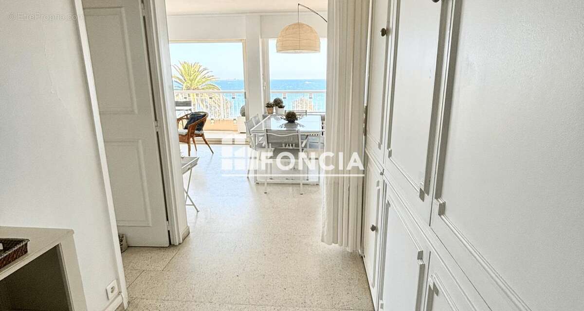 Appartement à FREJUS
