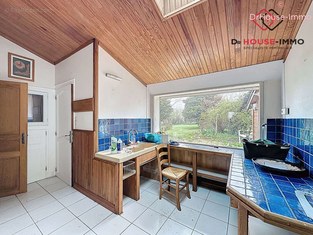 Maison à SAINT-SAUD-LACOUSSIERE