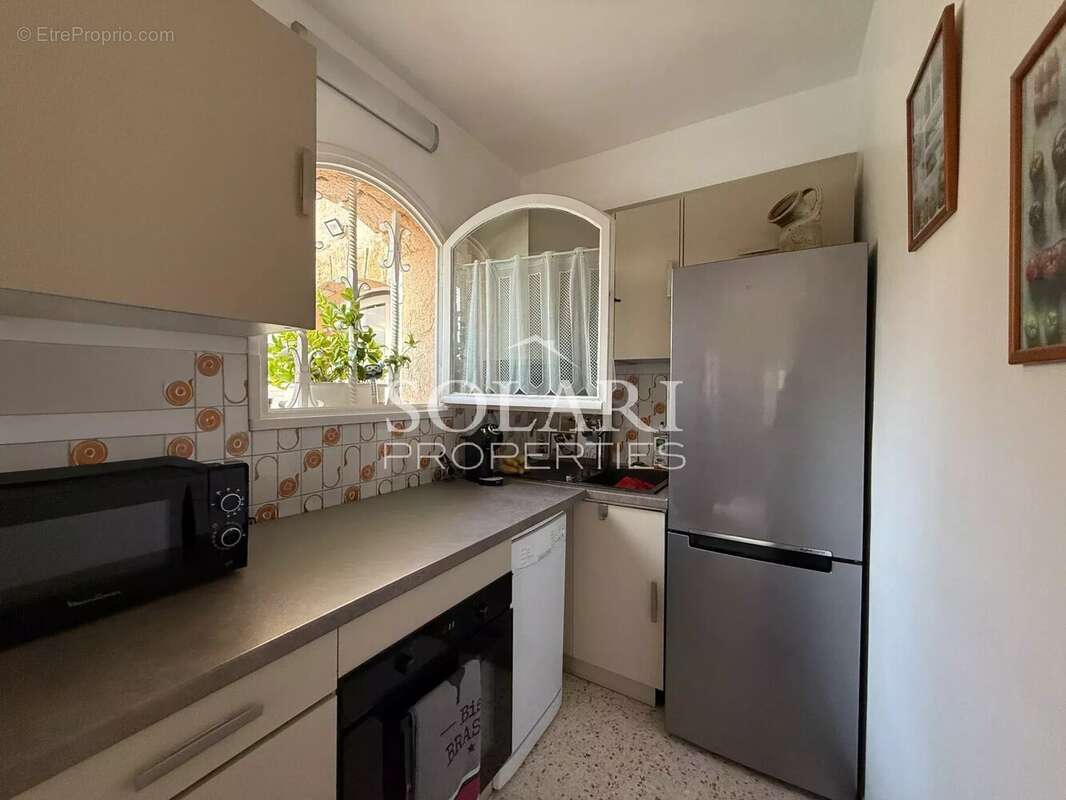 Maison à MANDELIEU-LA-NAPOULE