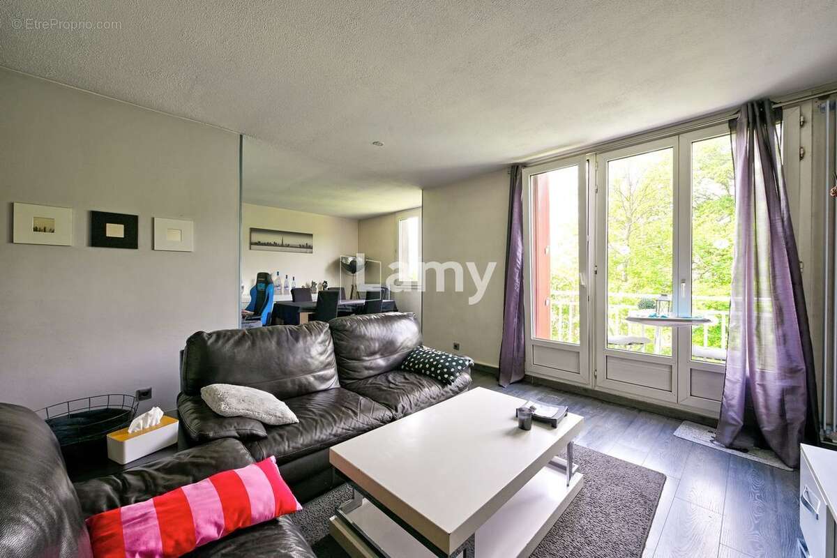 Appartement à VERSAILLES