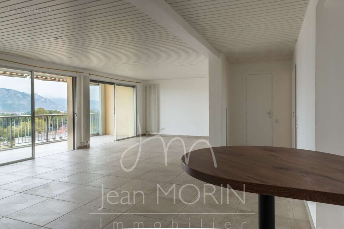 Appartement à VALENCE