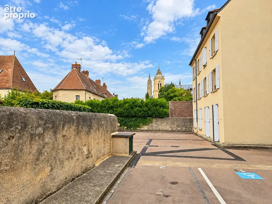 Bureaux à vendre Senlis 2 pièces plein coeur de Senlis - photo 5