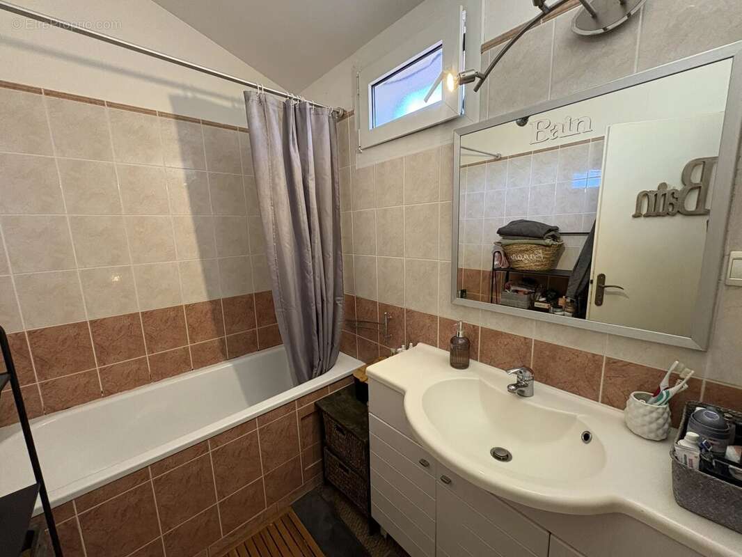 La salvetat saint gilles - maison t4 - photo 8