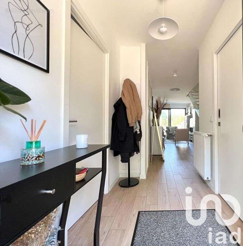 Photo 4 - Maison à NOISEAU