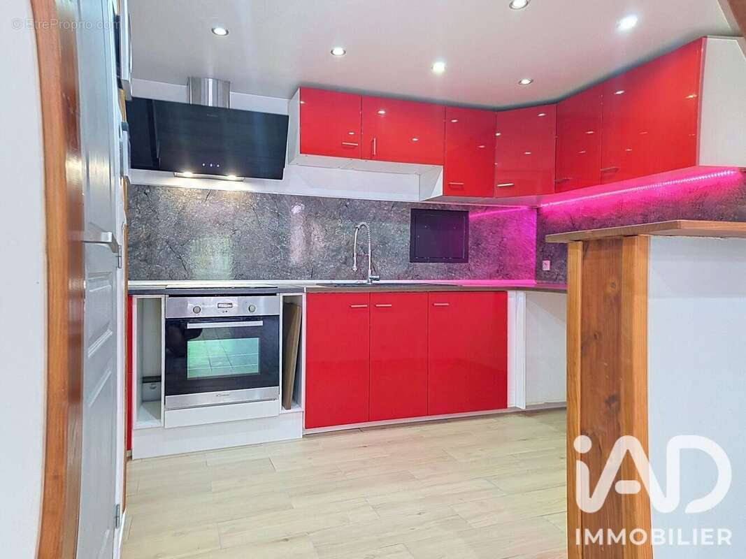 Maison 85 m² à Ezy-Sur-Eure  - photo 2