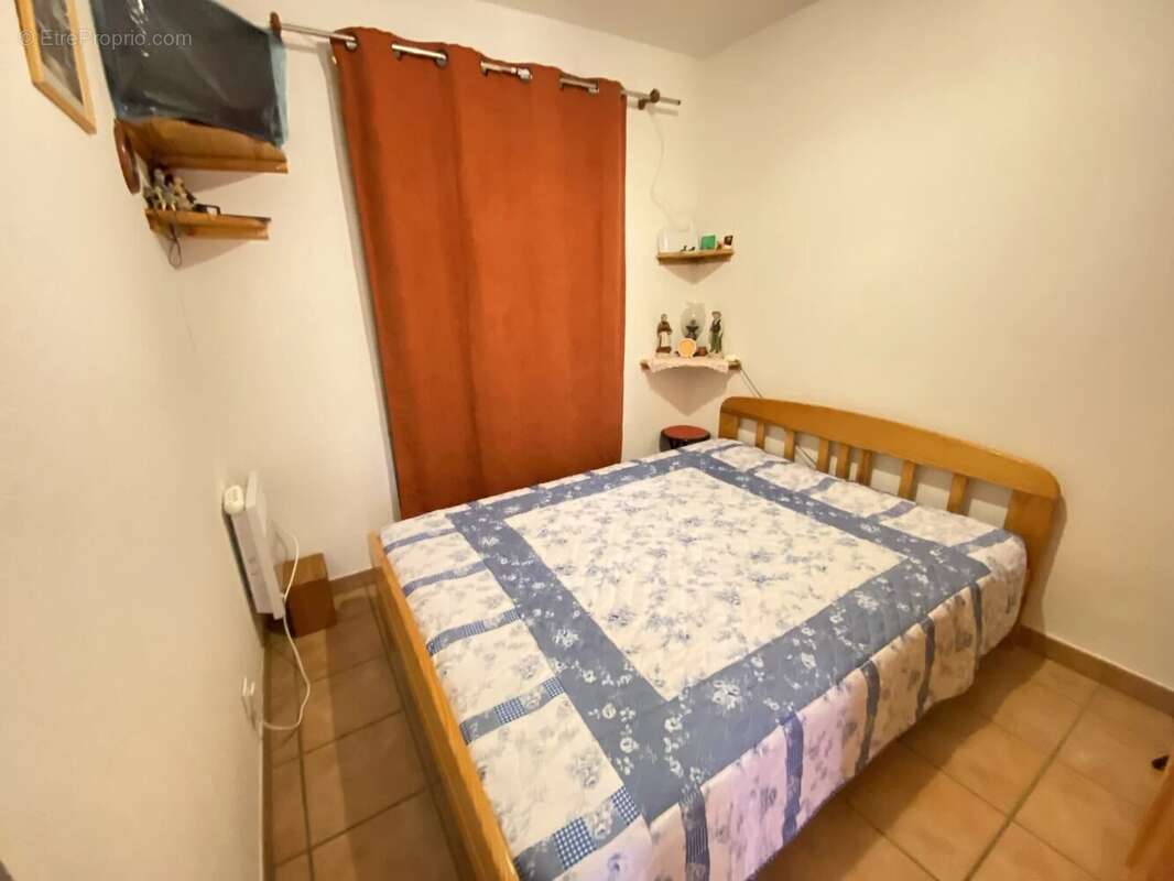 Appartement à LA LONDE-LES-MAURES