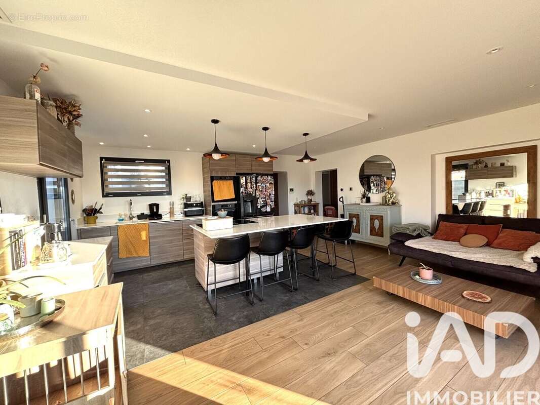 Photo 6 - Maison à VELAUX