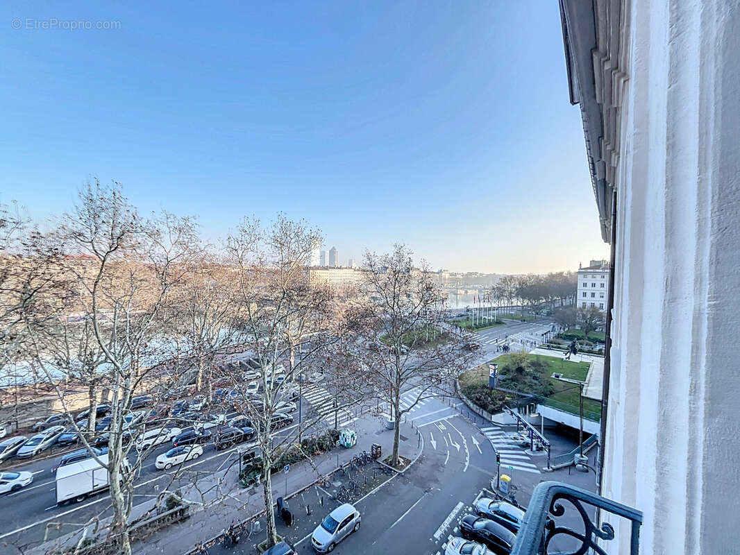 Appartement à LYON-1E