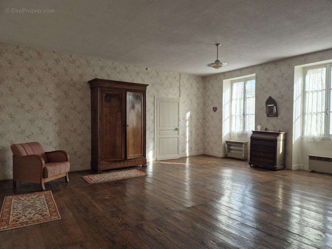 Propriété de caractère - photo 11