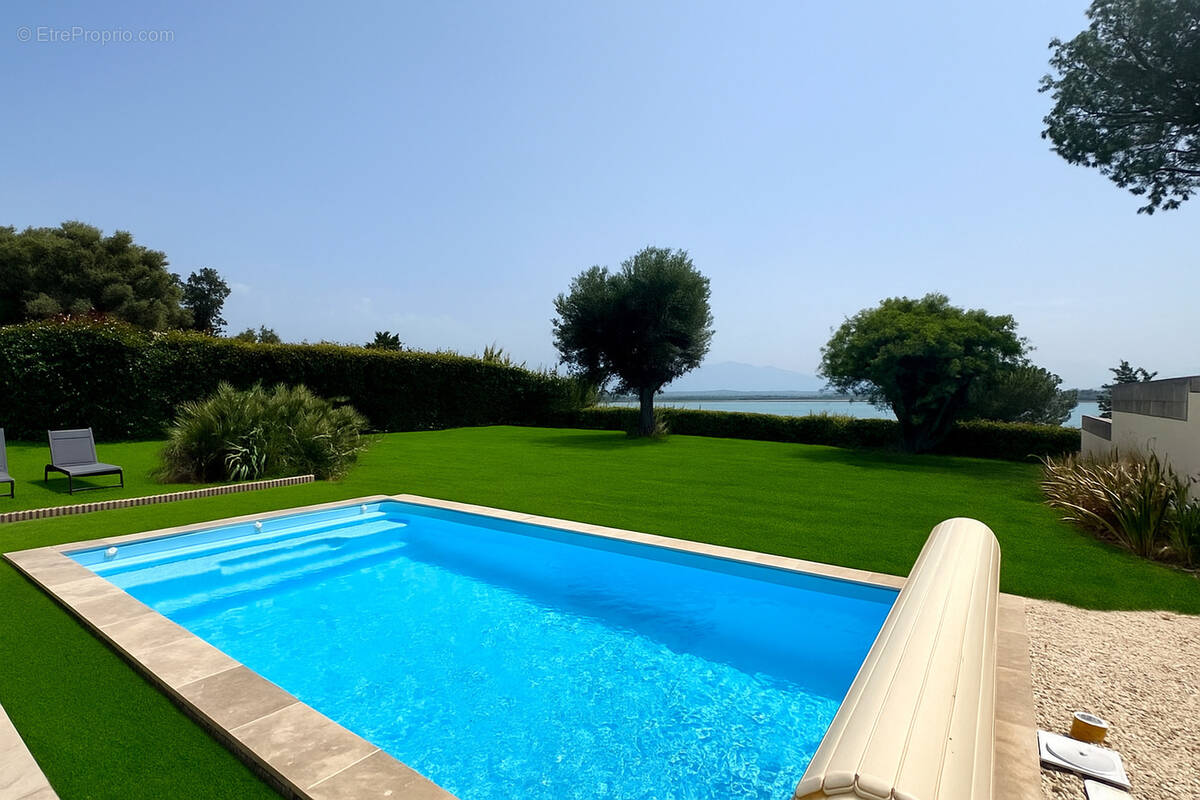 Maison à VILLENEUVE-DE-LA-RAHO