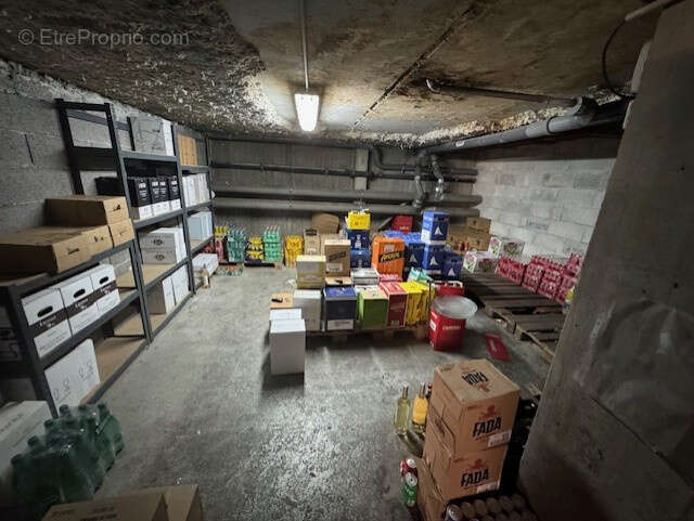 Commerce à VILLENEUVE-LOUBET