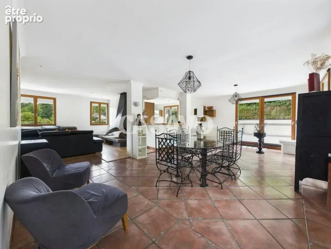 Vente Maison 9 pièces de 270m² - 38200 Vienne - photo 7