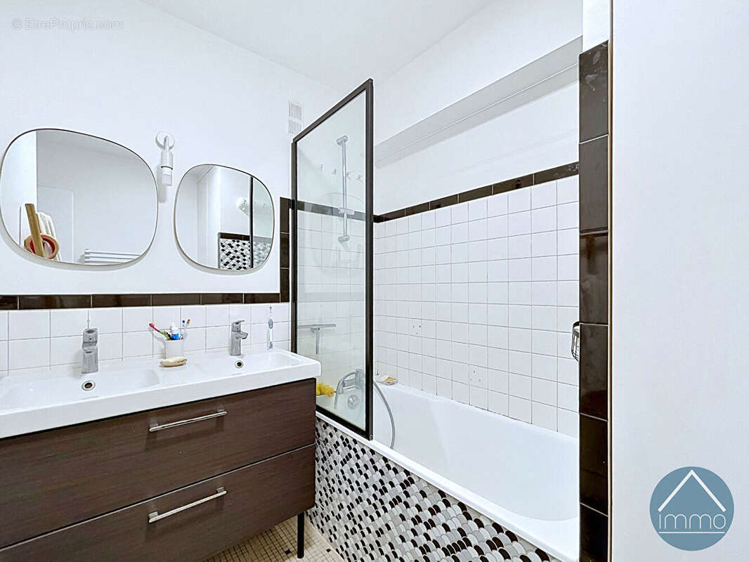 Appartement à ASNIERES-SUR-SEINE
