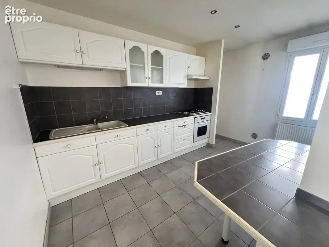 Appartement 650 m² à vendre à Montlucon (03100) - photo 6