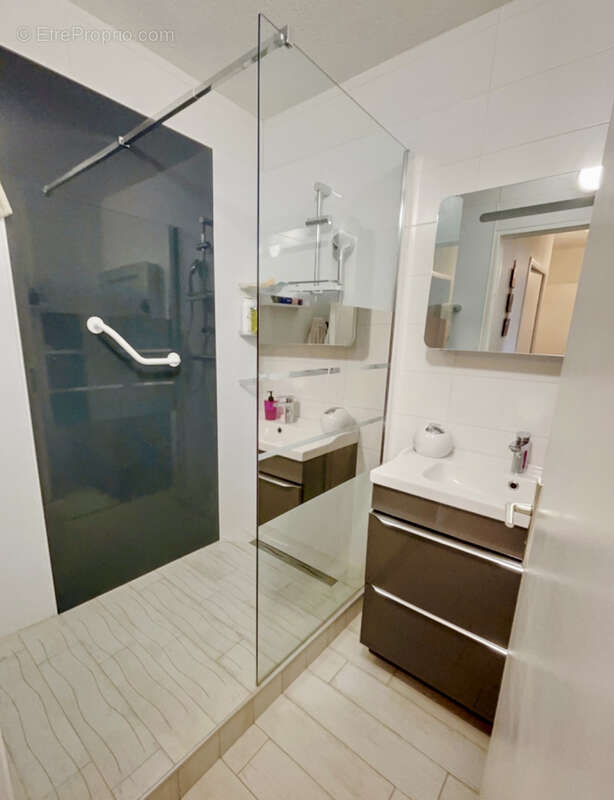 Appartement à AIX-LES-BAINS