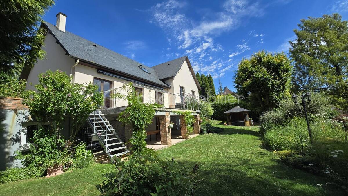 Maison à CATENAY