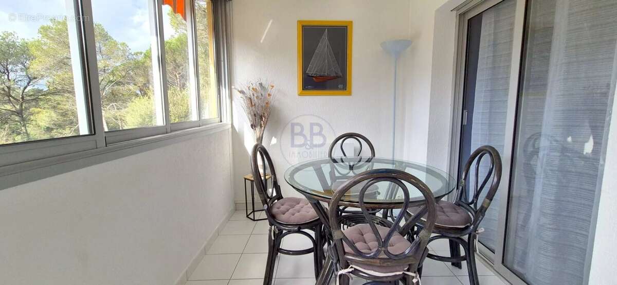 Appartement à SAINT-RAPHAEL