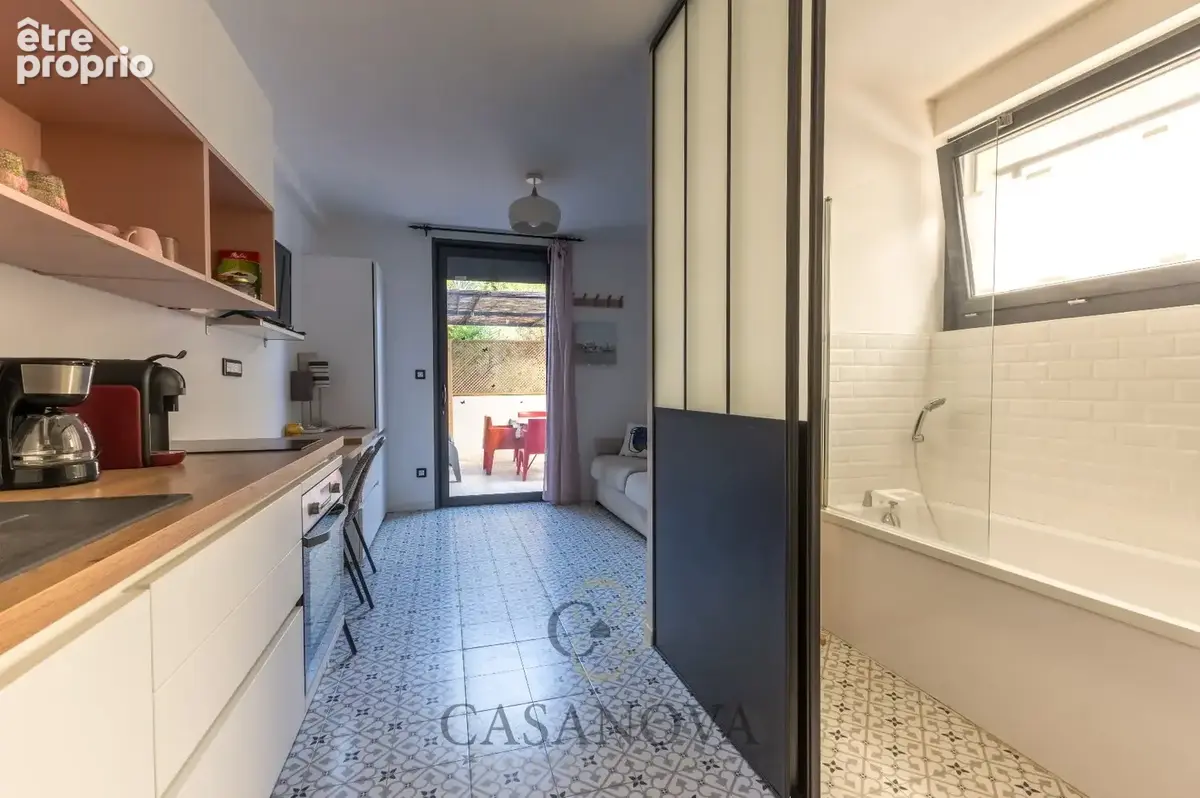 Elégante maison de ville avec jardin secret en plein coeur de Sète - photo 23