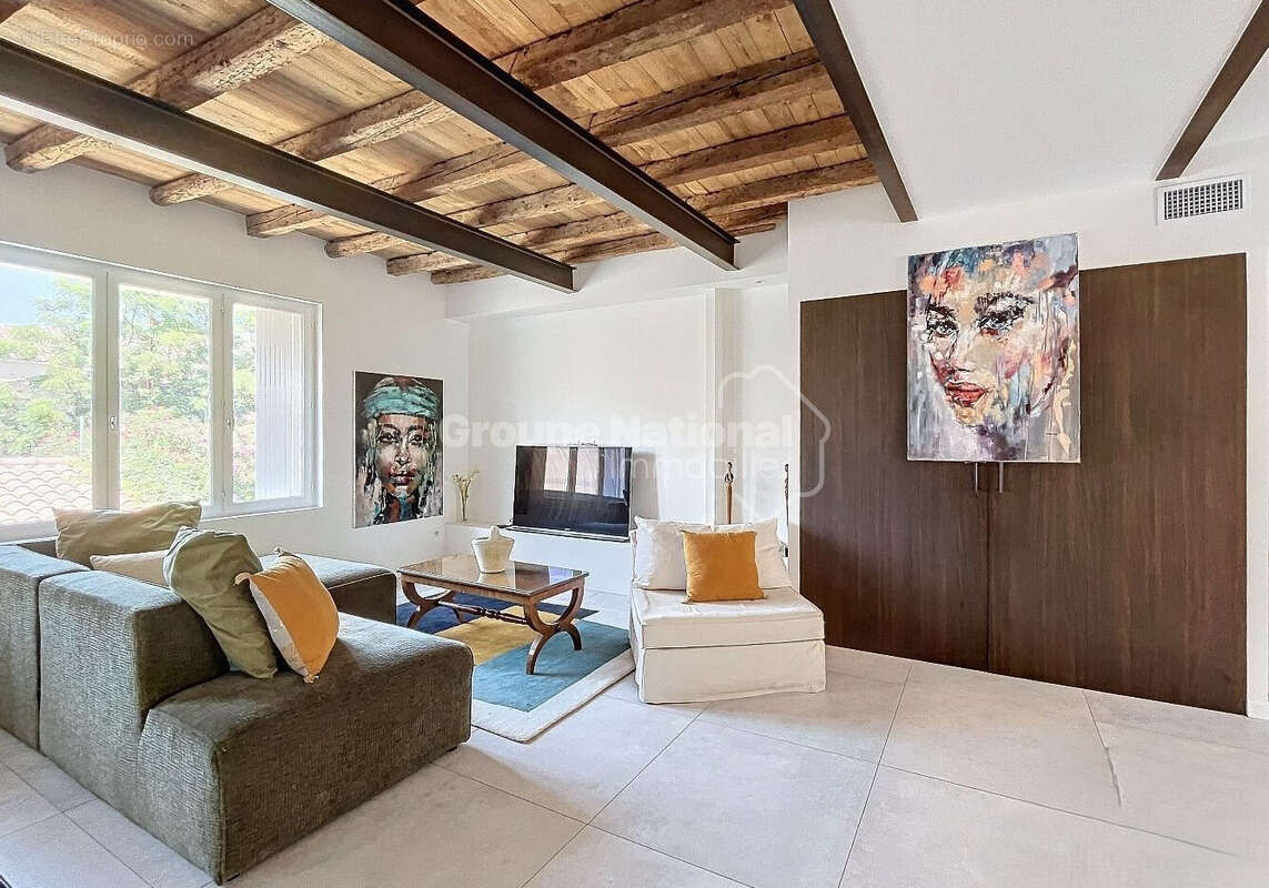 Maison à AIGUES-MORTES