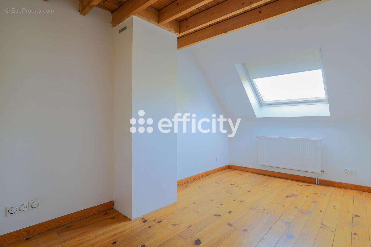 Maison à VILLENEUVE-D'ASCQ