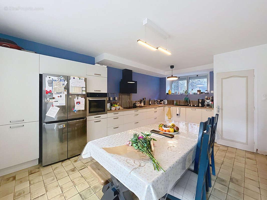 Maison à MINIAC-MORVAN