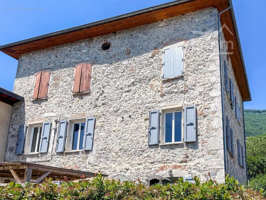 Appartement à LE TOUVET