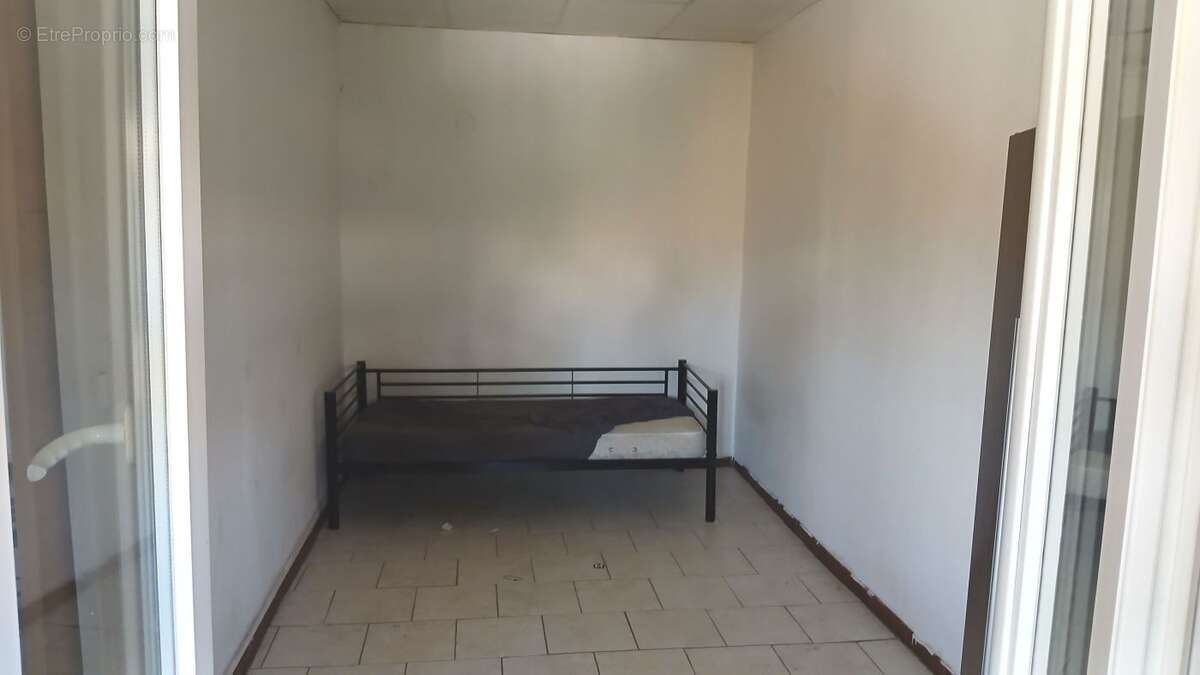 Appartement 35 m² à Marseille-3e  - photo 6