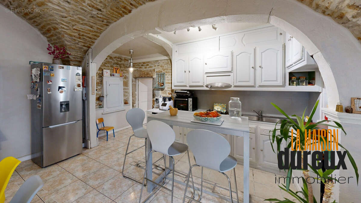 Appartement à POUILLEY-LES-VIGNES