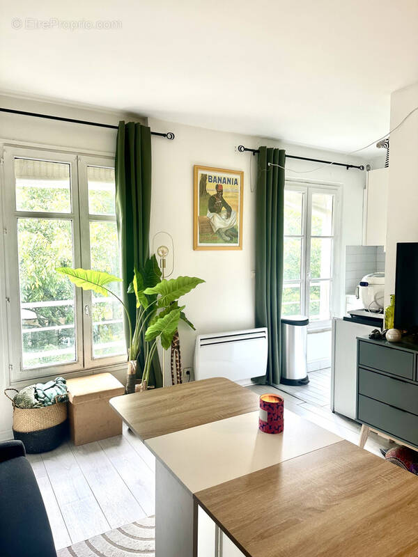 Appartement à PARIS-11E