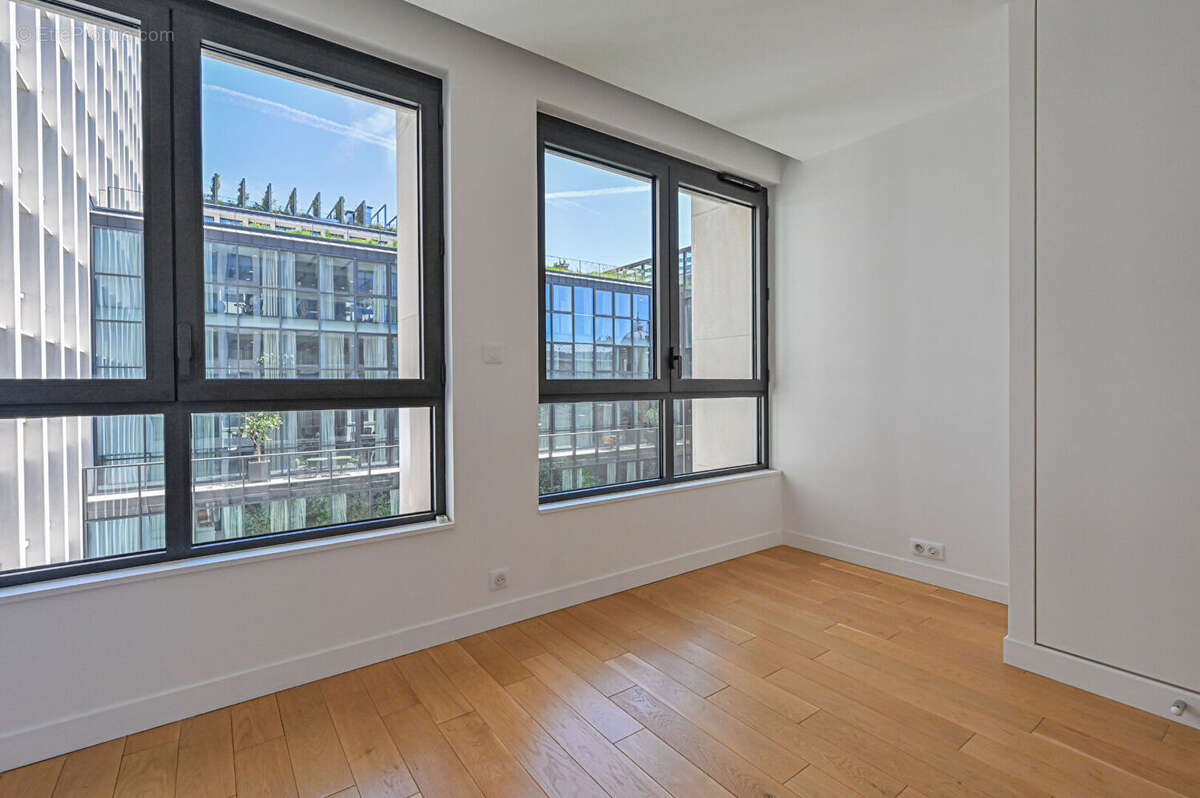 Appartement à PARIS-4E