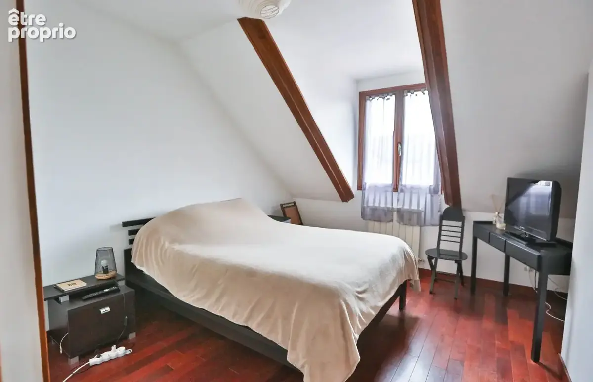 Maison 5 pièces 103 m² à vendre à Noisy-Le-Grand (93160) - photo 8