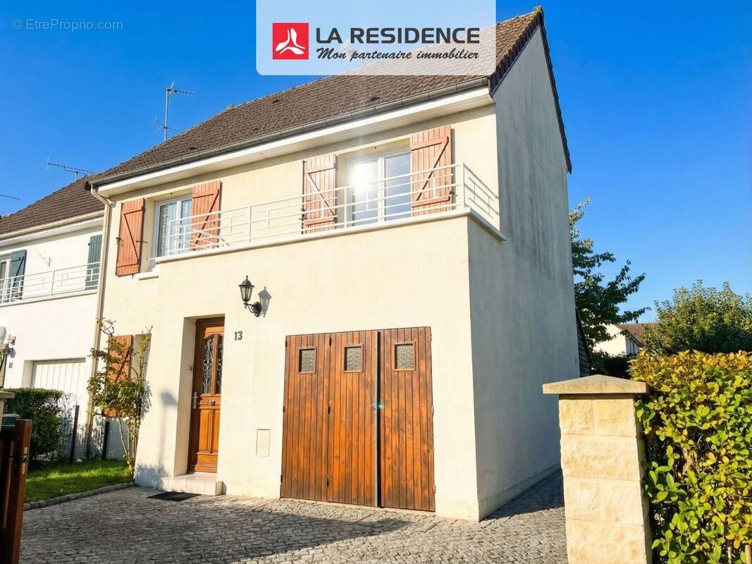 Maison à SAINT-OUEN-L'AUMONE