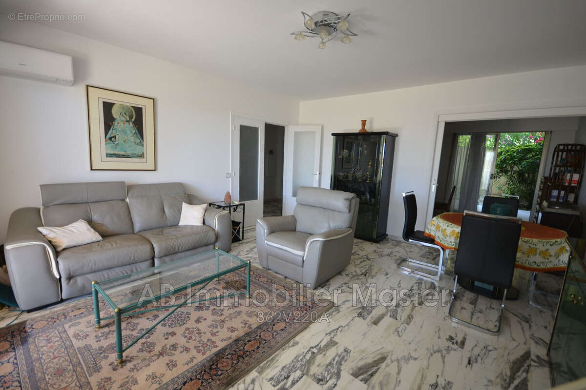 Appartement à ANTIBES