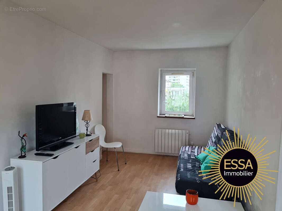 Appartement à CHAVILLE