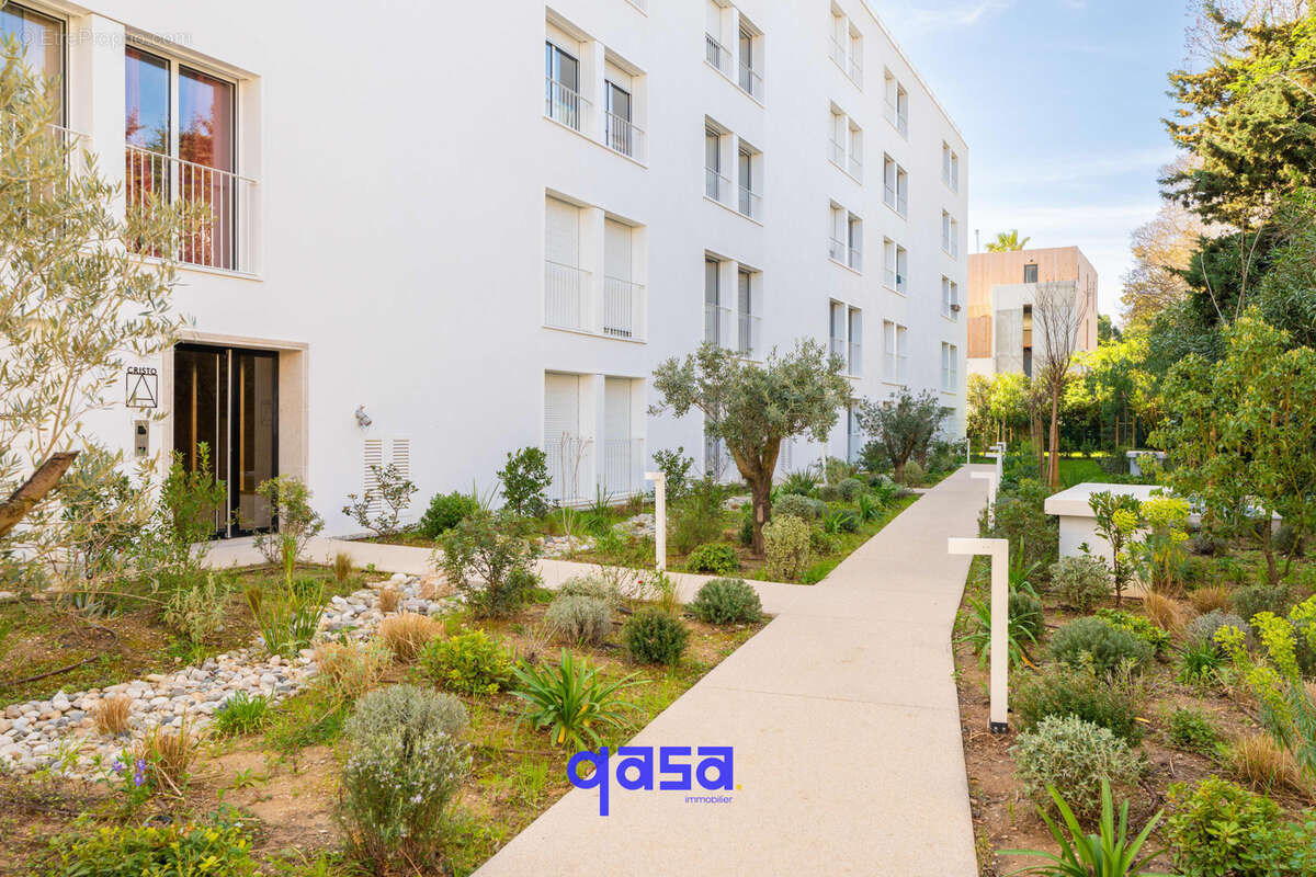 Appartement à MARSEILLE-8E