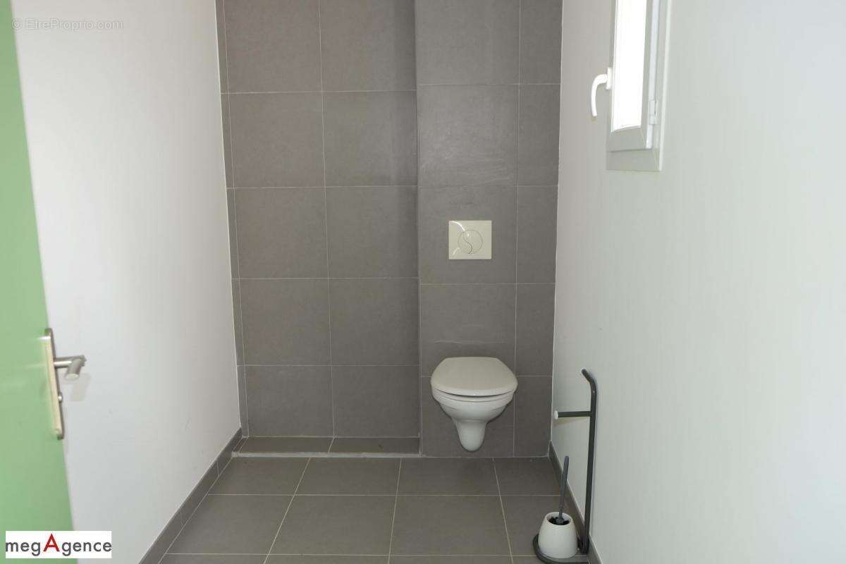 Appartement à SAINT-GERMAIN-LES-VERGNES