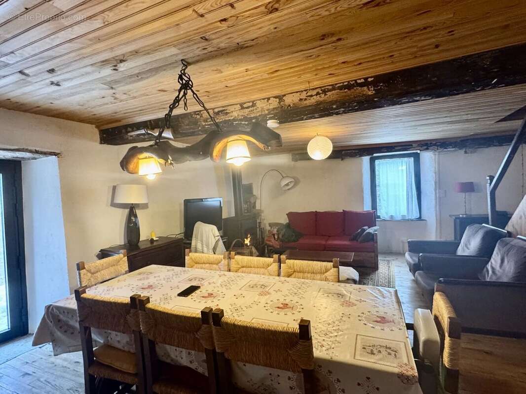 Maison à PUYVALADOR