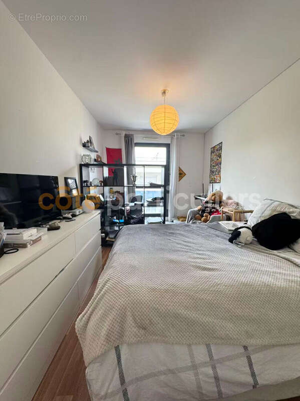 Appartement à AUBERVILLIERS