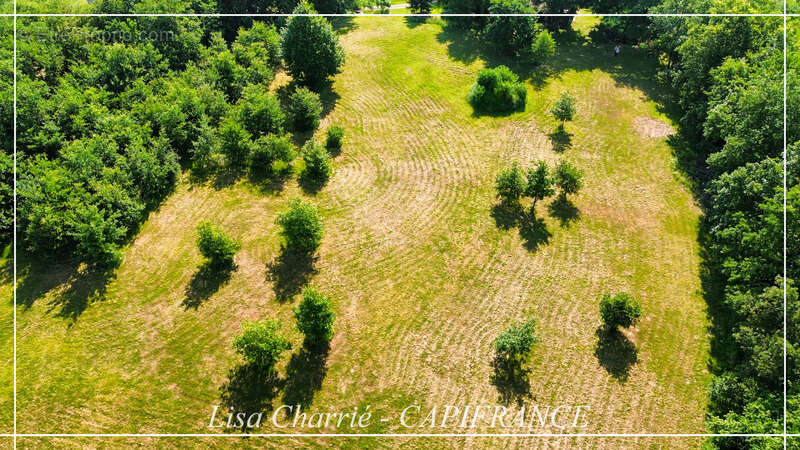 Maison à COURRENSAN